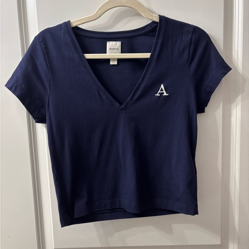 Maeve Navy Blue V-Neck Cropped Tee with White 'A' Embroidery